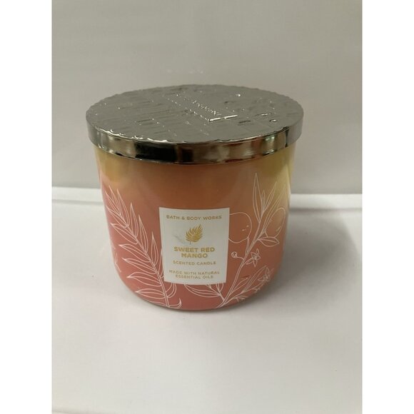 BATH & BODY WORKS 3 WICK CANDLE SWEET RED MANGO - Picture 1 of 4